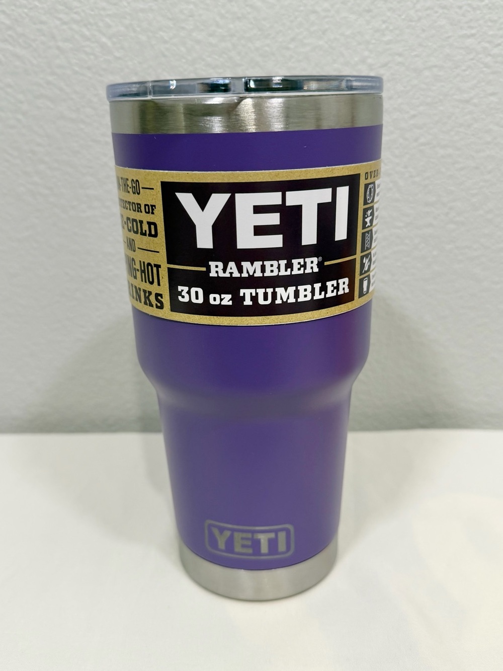 NWT Yeti Purple Rambler 30oz Tumbler Stainless Rim Insulation Hot Cold Drink Mug